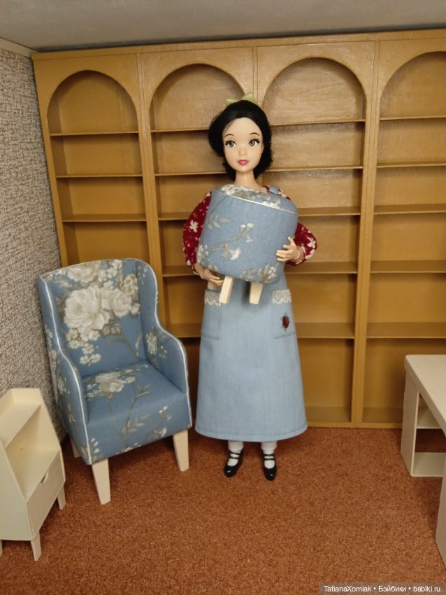 Комната для коллекционера. Мебель (фото 4)