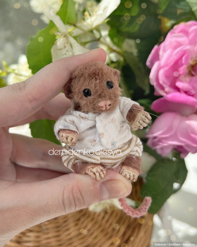 Миниатюрный мышонок полёвка Муко 🐭 (фото 5)