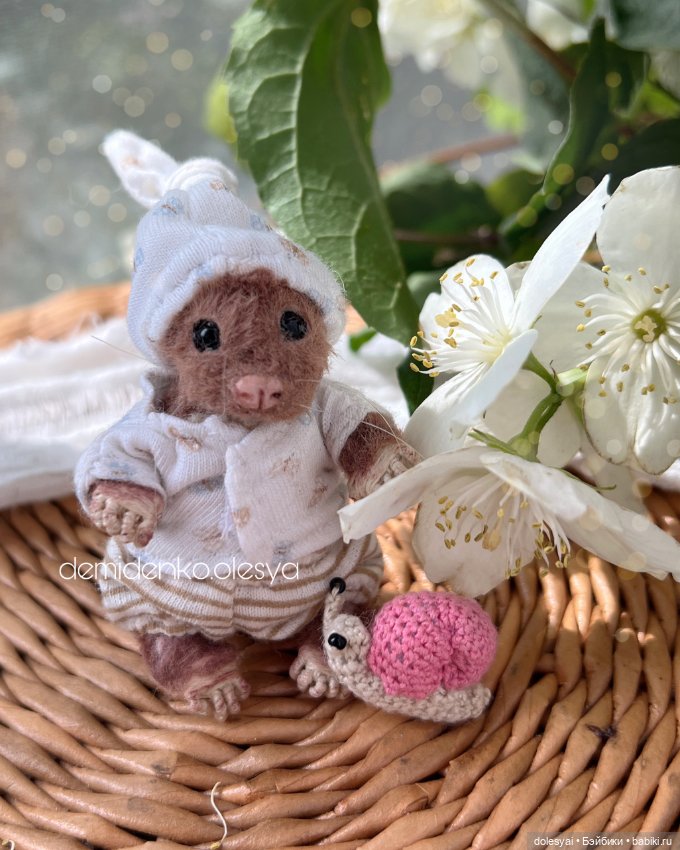 Миниатюрный мышонок полёвка Муко 🐭 (фото 2)