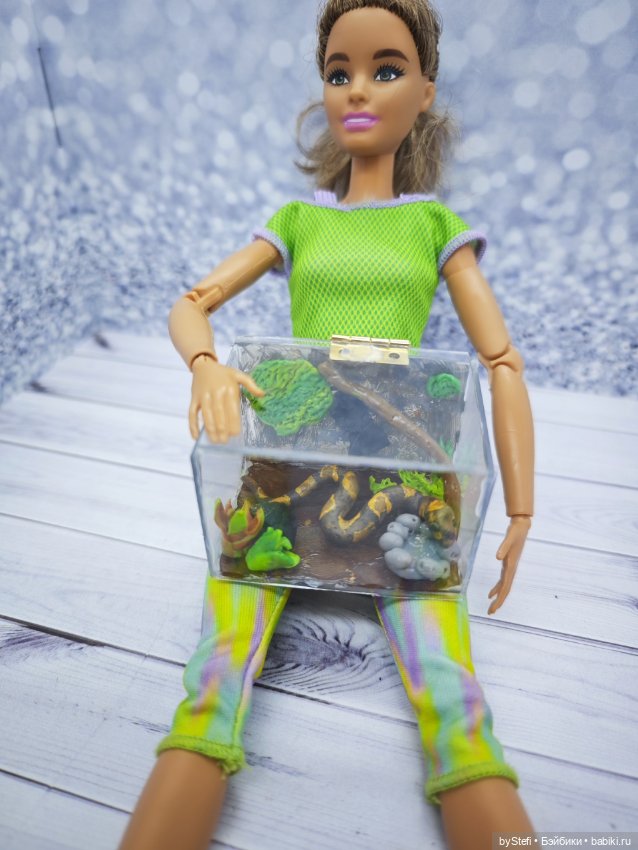 Из полимерной глины (для кукол Barbie)