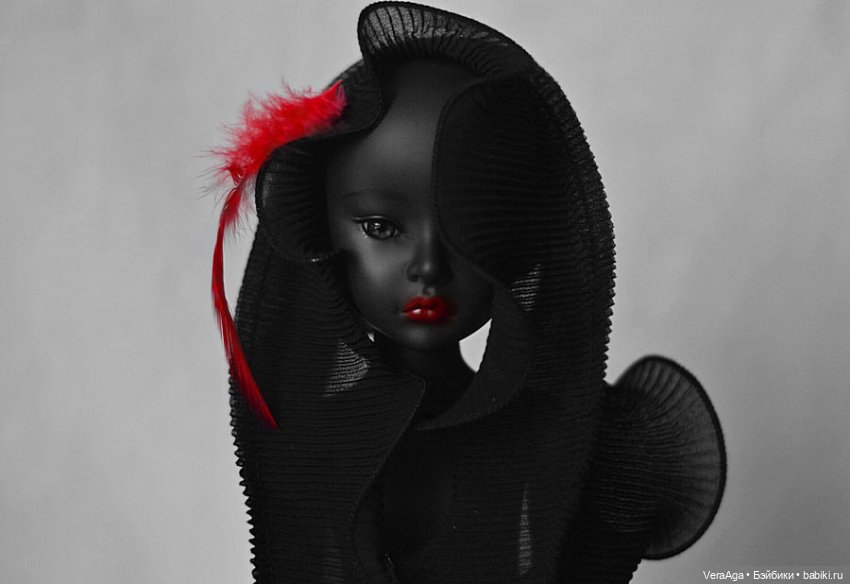 Амани: почти чёрно-белое — Куклы Ruby Red (Руби Ред) Fashion Friends: Siblies (фото 10)