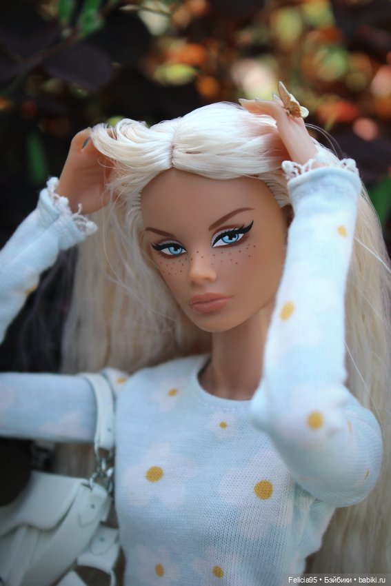 Xianxian model Molly блонди (фото 10)