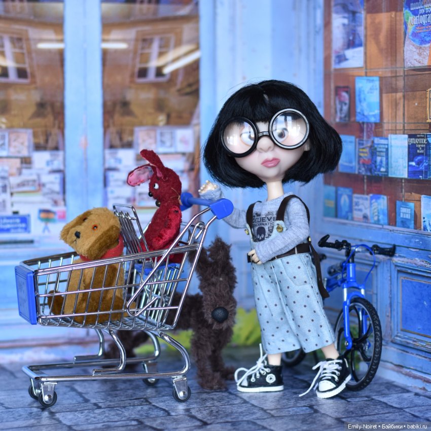 Кукла Эдна Мод (Edna Mode): Суперсемейка (The Incredibles) (фото 4)