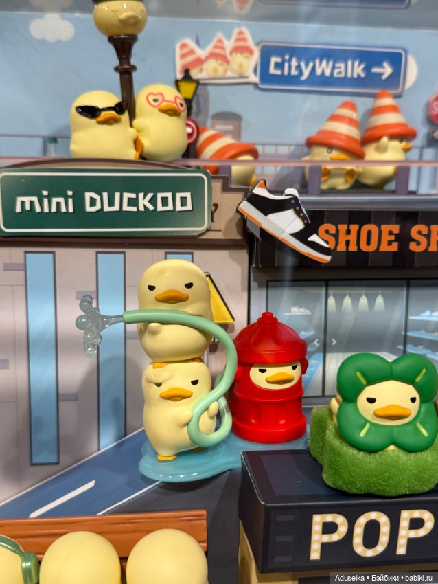Ути 🦆 Mini Duckoo Citiwalk, Pop Mart витрина (фото 4)