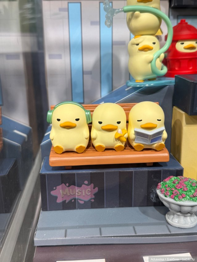 Ути 🦆 Mini Duckoo Citiwalk, Pop Mart витрина (фото 2)