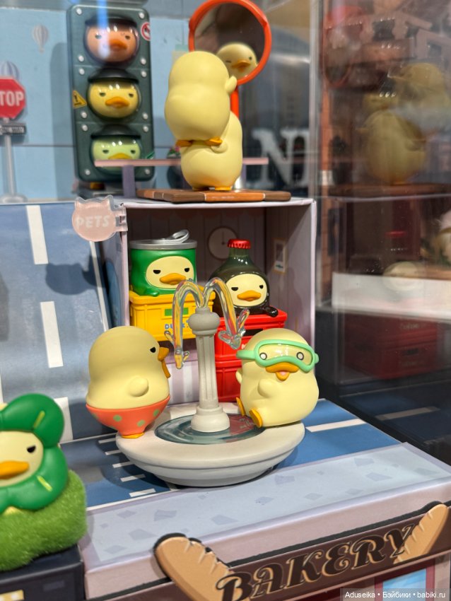Ути 🦆 Mini Duckoo Citiwalk, Pop Mart витрина (фото 6)