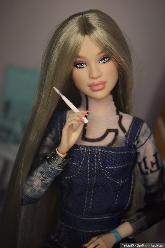 Barbie You Create Basics. Фрида. Моя Флёр (фото 5)