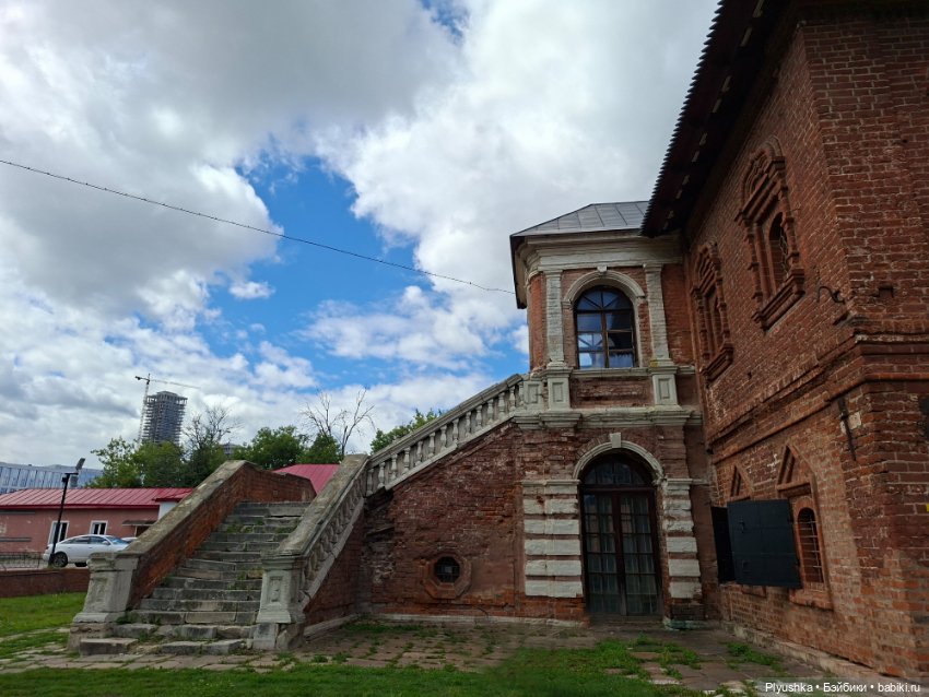Крутицкое подворье. Часть первая, с Таллулой