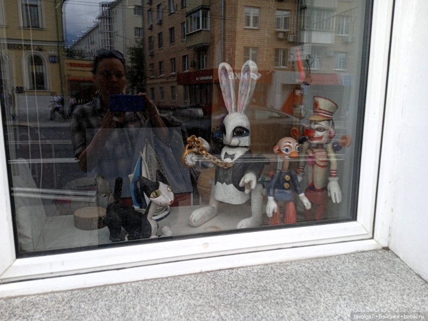 Pinkneon, трамвай 50, Бауманская