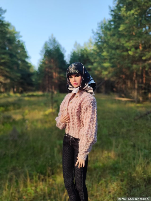 Когда пришла в лес покрасоваться