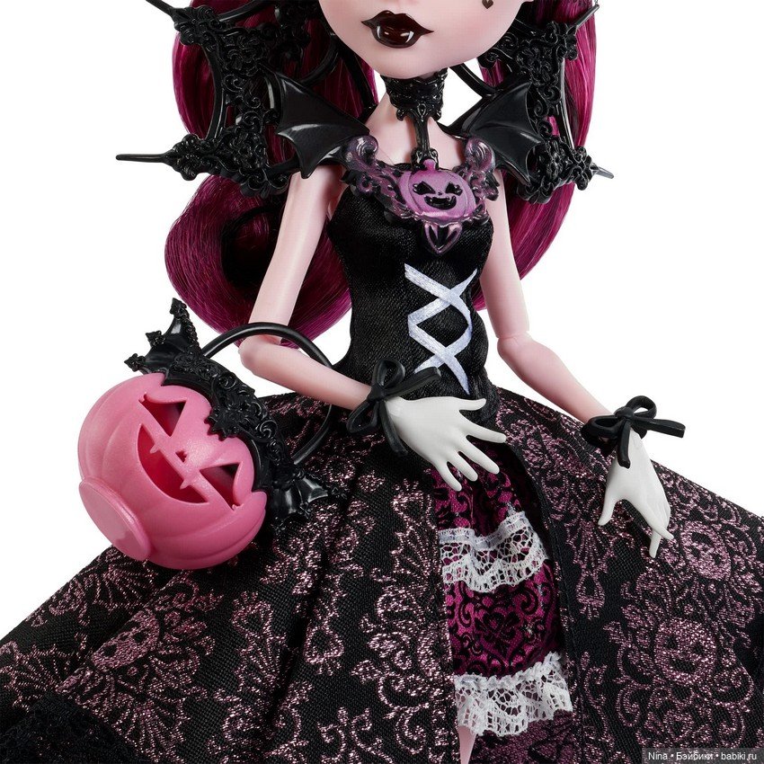 Draculaura Halloween Edition (2026) (фото 4)