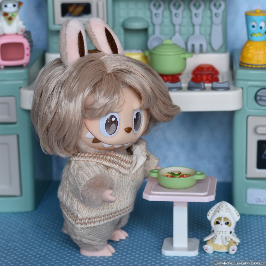 Лабуба кашеварит — Игрушки Labubu (Лабубу) и The Monsters: Pop Mart (фото 5)