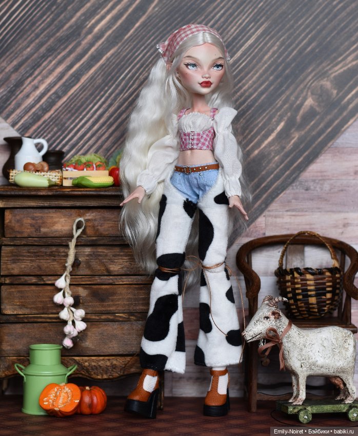 Фермерша — ООАК Monster High и Ever After High: репейнт