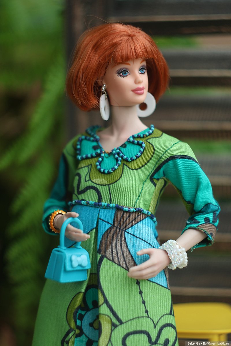 Барби в розовой шубке #Barbie Groovy 60-s