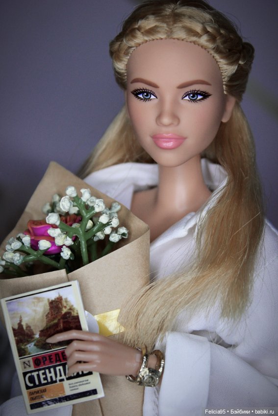 Barbie supergirl 2026. Back to school
