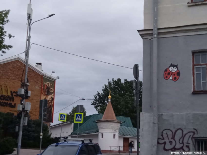Pinkneon и секретная Москва (фото 2)