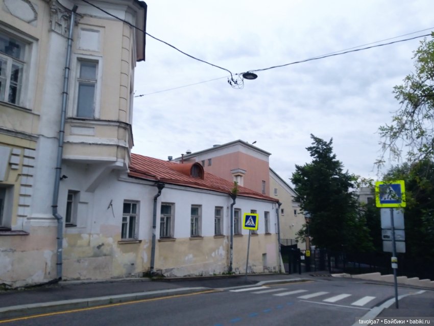Pinkneon и секретная Москва