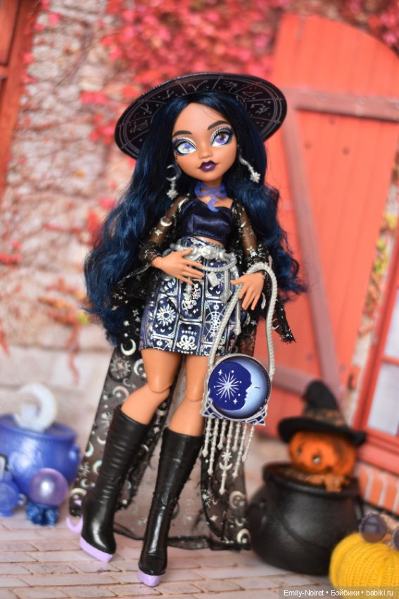 Она что-то видит — Куклы Monster High (Монстер Хай) (фото 4)