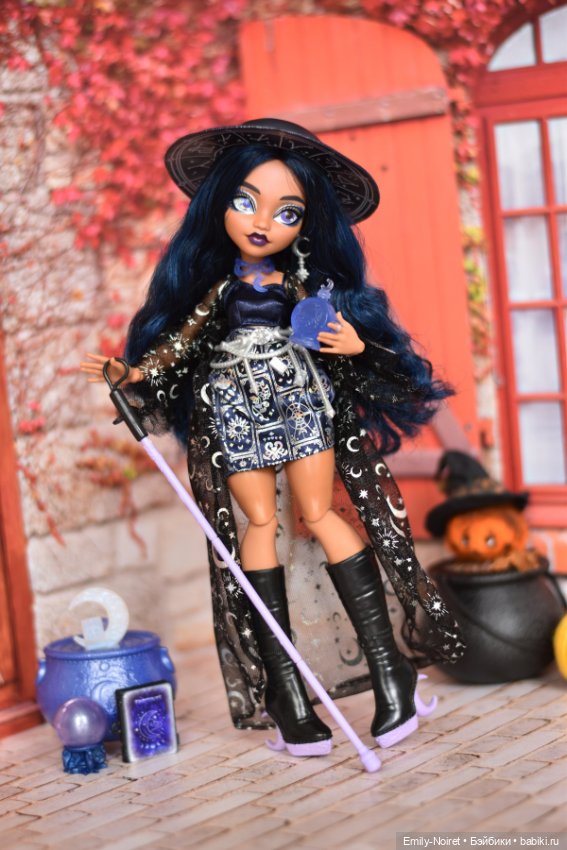 Она что-то видит — Куклы Monster High (Монстер Хай) (фото 5)