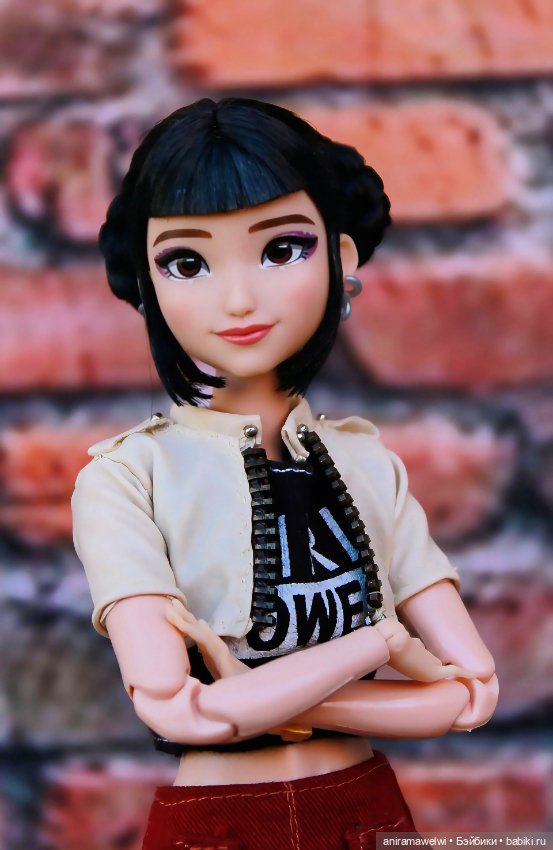 Зои (Zoey) KPop Demon Hunters