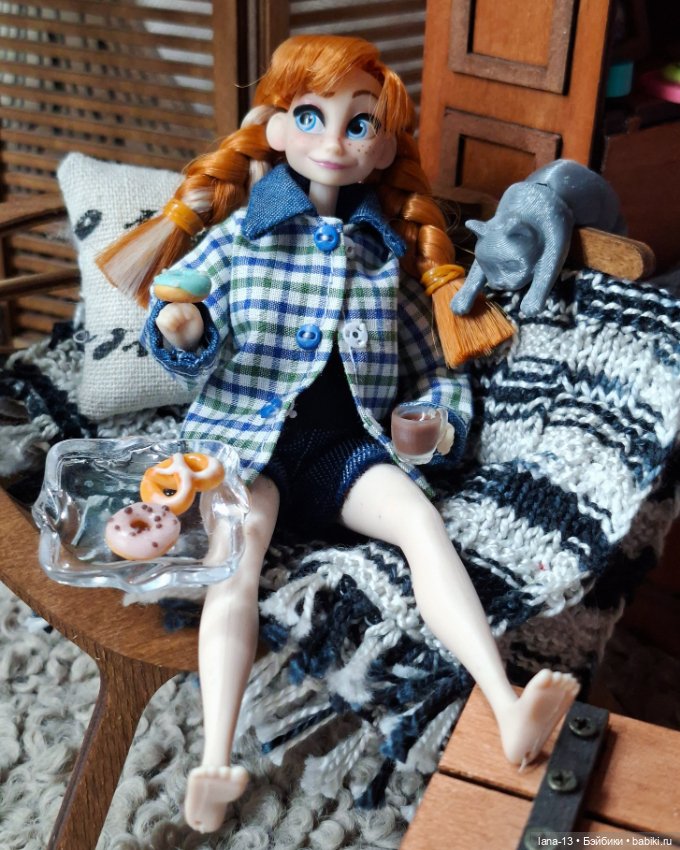 Один день из жизни — Куклы Disney Animators и Принцессы Диснея: Disney Store (фото 8)