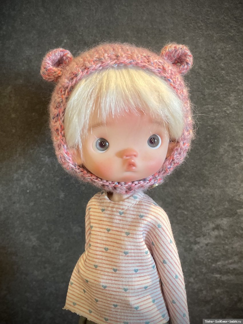 Яркие шапочки для Daya doll и Bubble от itswafflecon