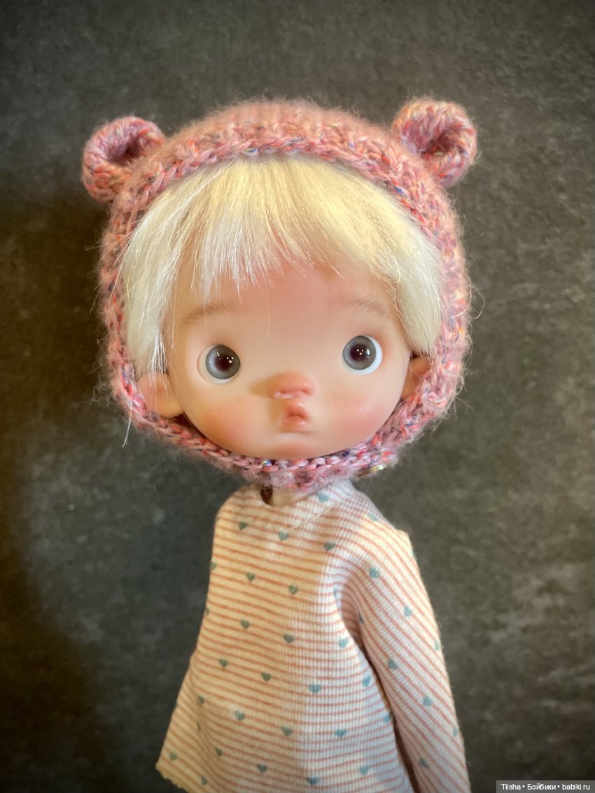 Яркие шапочки для Daya doll и Bubble от itswafflecon