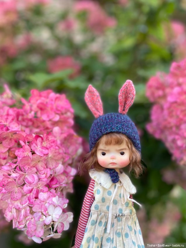Яркие шапочки для Daya doll и Bubble от itswafflecon