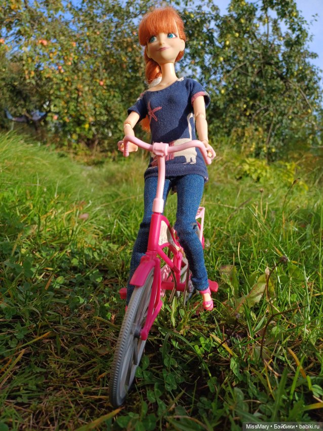 Анька и Танька на велопрогулке 🚲 (фото 3)