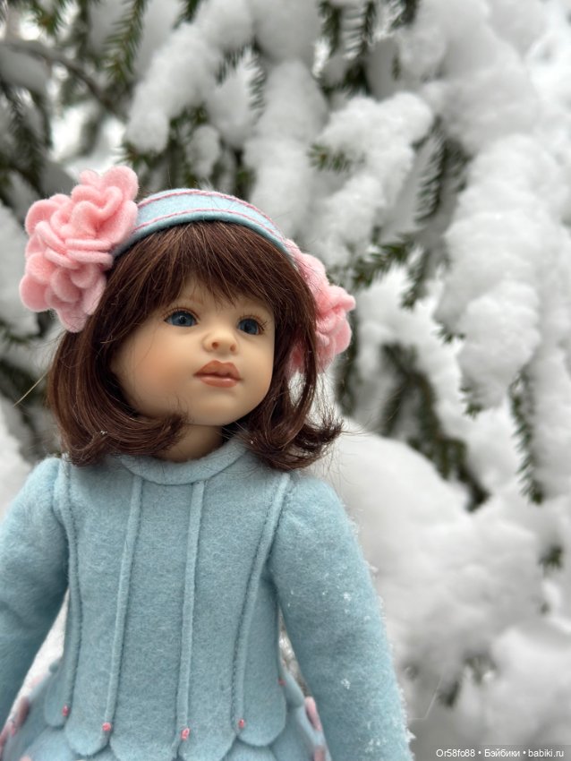 ❄️❄️❄️ «Снежные приключения маленькой фигуристки Роми: фотосессия на настоящем льду ⛸️» (фото 8)