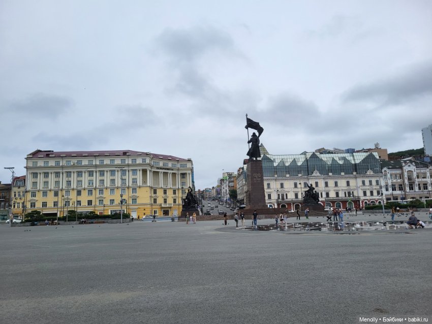 Любительница селфи- 4. Вверх и вниз (фото 4)