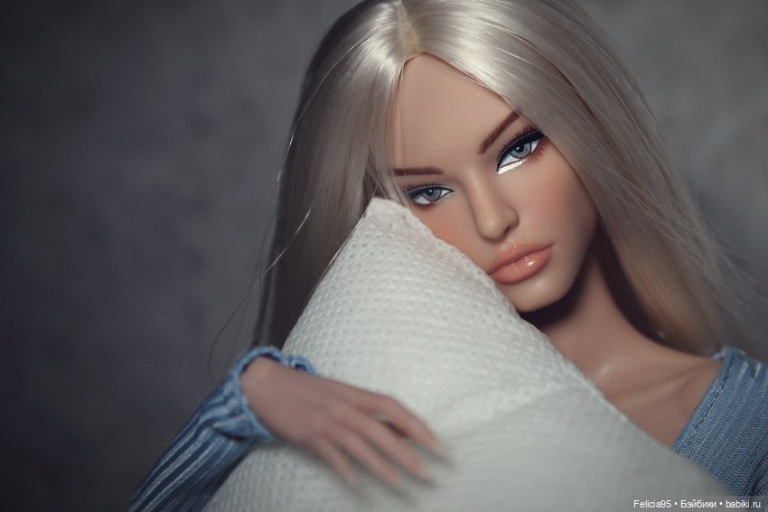 Ещё одна из рода Dc supermodel. DEMI CELIA. Snezhka (фото 8)