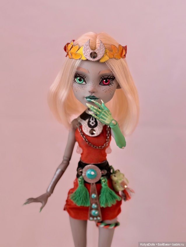 Мелиноя Hades II — ООАК Monster High и Ever After High: репейнт