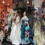 Нью-Йорк. Магазинчик коллекционных кукол