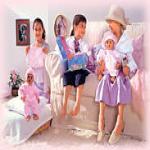 У многих есть куклы zapf коллекционные и игровые, добавляйте сюда фотографии кукол этой фирмы