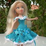 Голубое вязанное платье для кукол Братц - мастер класс