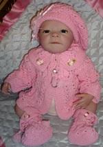 Продам вязаные одежки для кукол-малышей