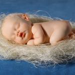 Малышки - мини куклы своими руками из Фимо