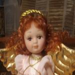 Фарфоровый ангел - коллекционная фарфоровая куколка