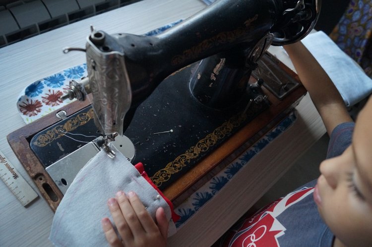 Агаша шьёт для Басика. Толстовка Дракоша (фото 8)