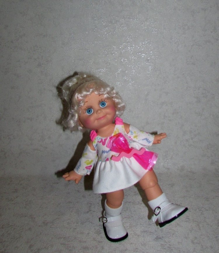 Лучшая девочка Сэнди или Серджина