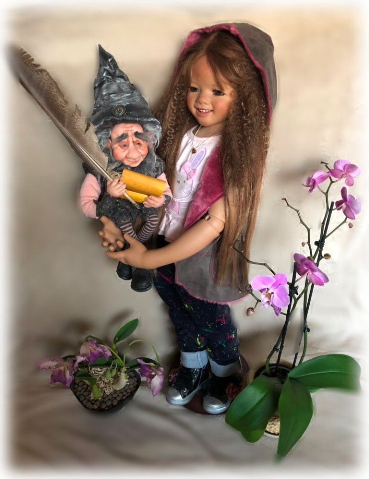 Показ химочек продолжается ... с нами сегодня замечательная Лиска