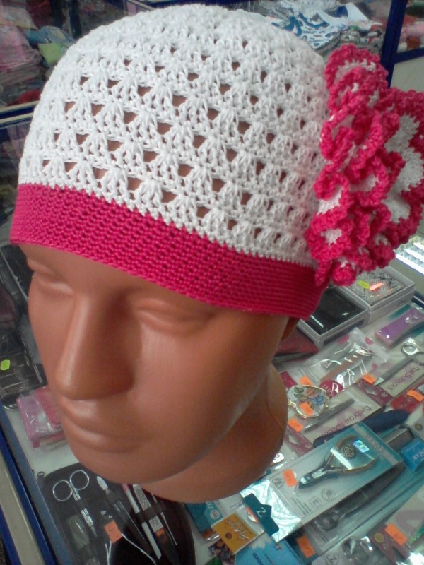 Спасибо Яндекс диску. Шапочки для девочек (фото 6)