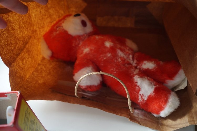 Первомайская выписка: чистка содой, ремонт пищалки, сшит Баварский костюм и реанимация брошенок