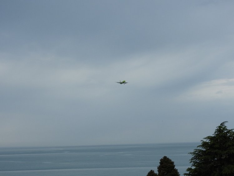 Сочи-Адлер: Южное Взморье - наблюдения за самолетами