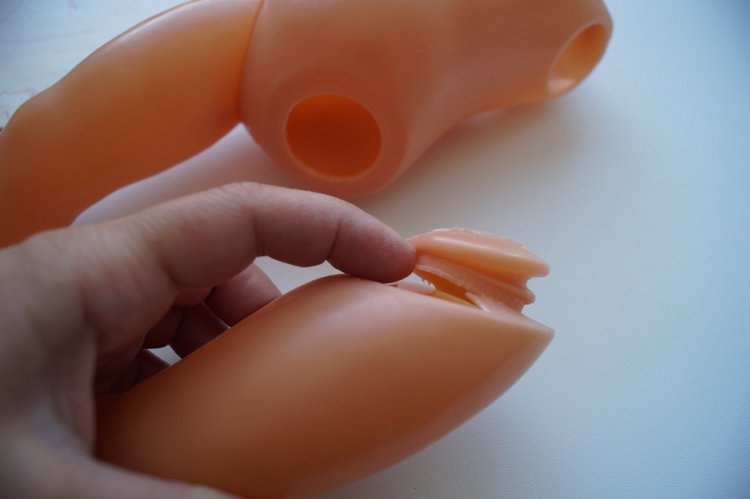 Третья июньская выписка. Как расцвела фарфоровая девочка. Чем заменить кукольный пейт