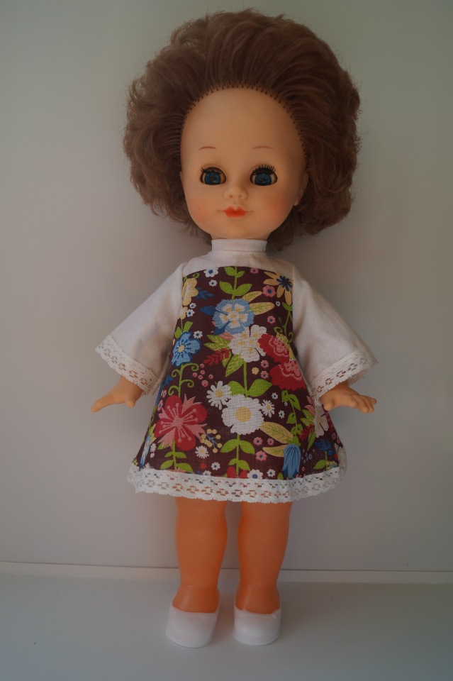 Третья июльская выписка. Вылечила восемь кукол СССР! И всем сшила наряды - за неделю