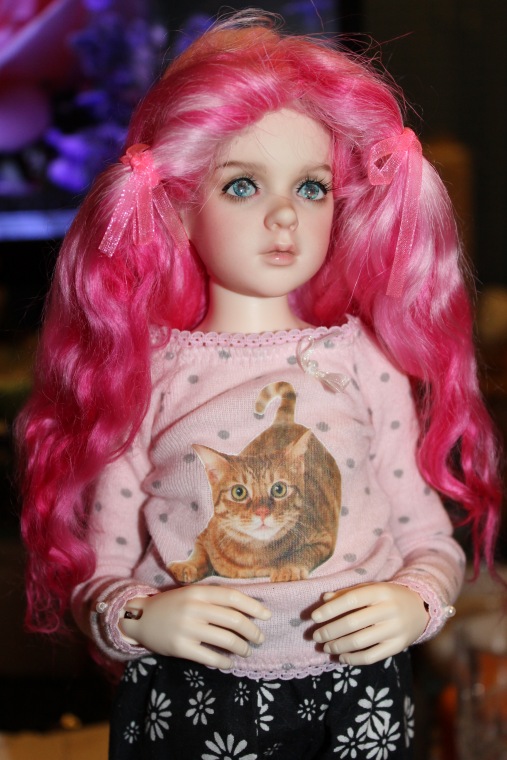 Вечерний сад. Розочка в пижамке