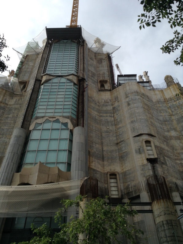 Путешествие Минуш в Испанию. Каталония. ч.2. Донна Барселона. Храм искупления грехов