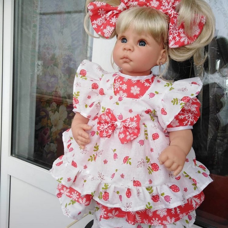 Алиночка в новом платье — Куклы Lee Middleton (Ли Миддлтон): Reva Schick (фото 3)